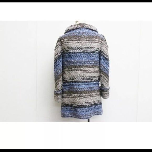 Chanel 2011 wool coat Gripoix buttons 40 M